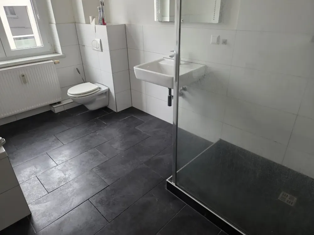 Radebeul: Bright 3-Room Apartment with Plenty of Space