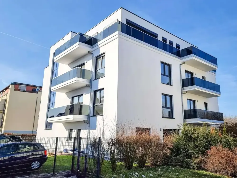 Erstbezug- Exklusive 4-Zimmer-Wohnung mit gehobener Innenausstattung mit Balkon in Leipzig