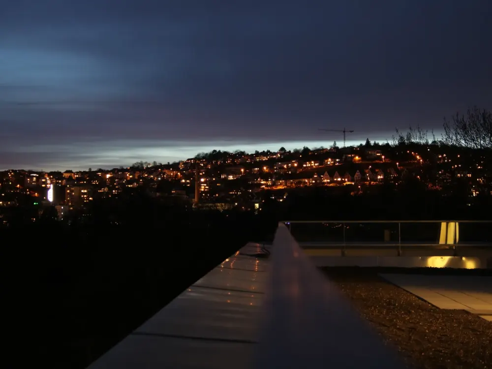 Luxuriöses Penthouse mit großer Dachterrasse und Blick über die Stadt in Stuttgart Nord