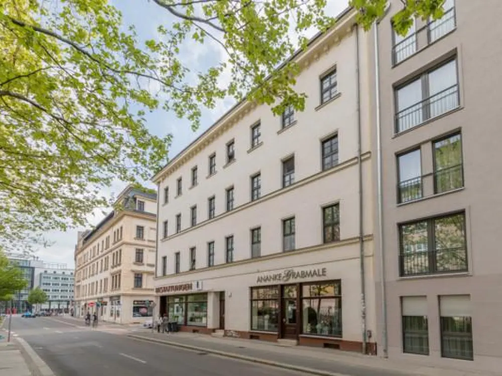 Leben in der City - geräumige 2 Zimmer Wohnung wartet auf Ihren Einzug!