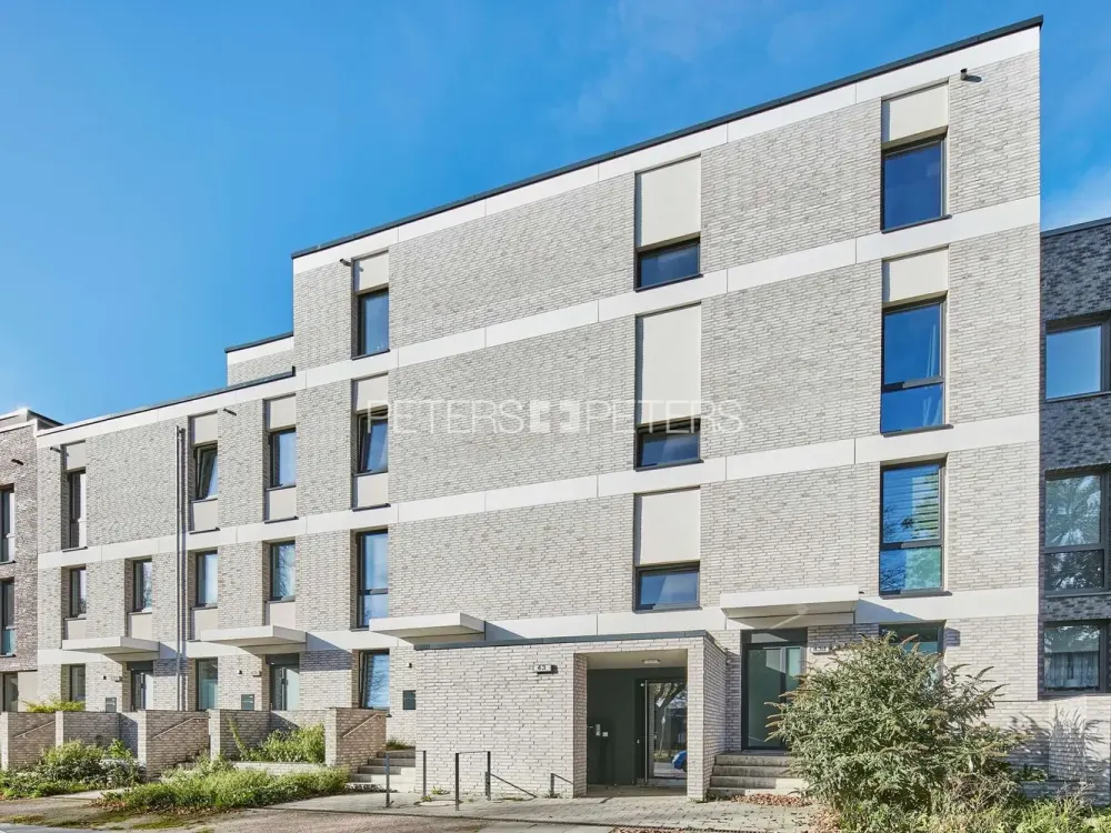 + Großzügige 2-Zimmer-Wohnung mit Balkon +