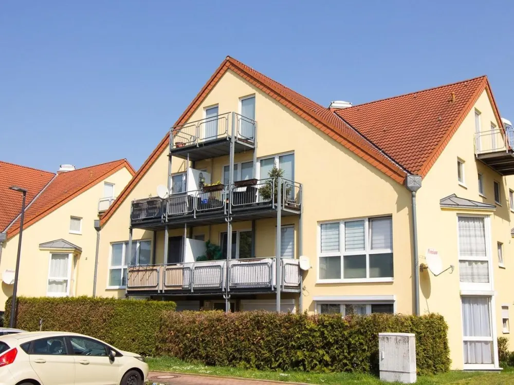 Burghausen: Tolle 1 Zimmer Wohnung in ruhiger Lage mit Balkon, Tageslichtbad! - ab 01.11.2026