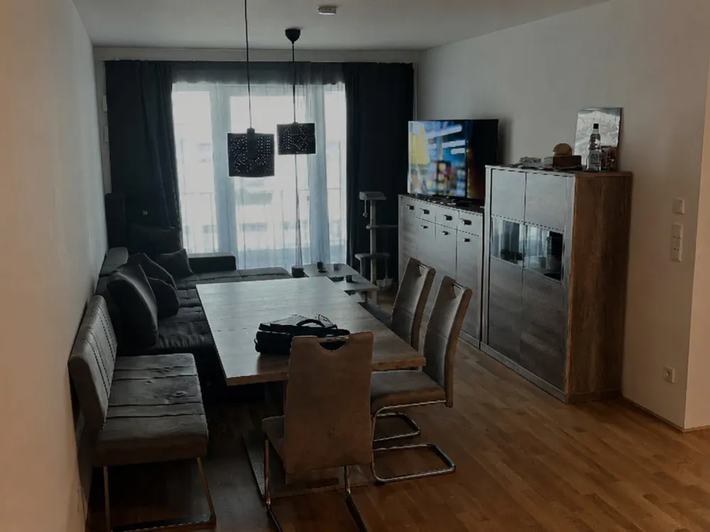 Moderne, voll möblierte 2-Zimmer-Wohnung mit Balkon in Bremen-Neu