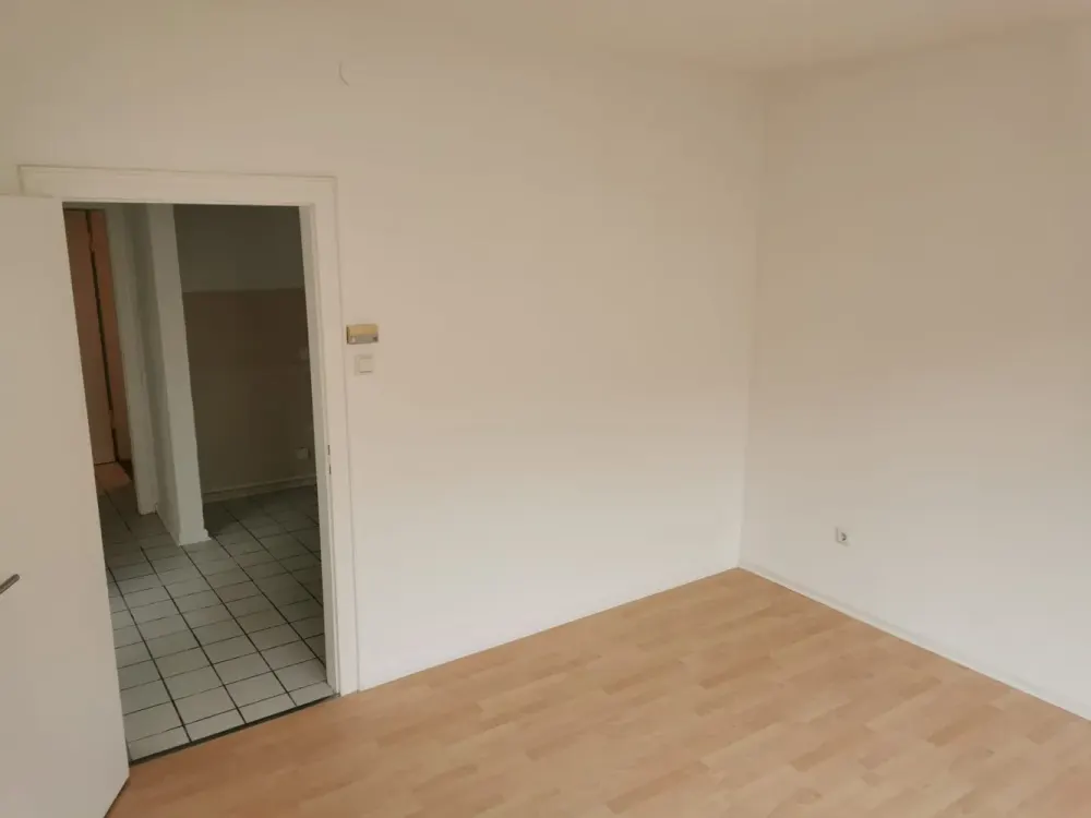 2-Zimmer-Wohnung mit Balkon in Düsseltal