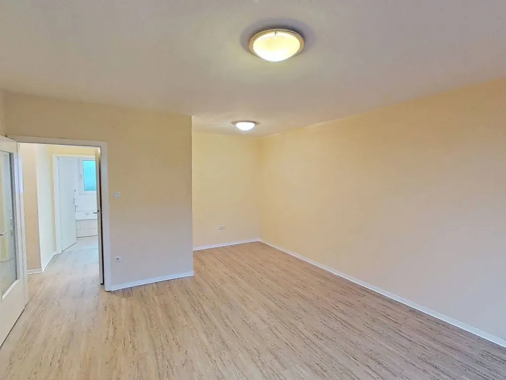 JETZT EINZIEHEN & SPAREN: Moderne 3-Zimmer-Wohnung mit Tageslichtbad und großem BALKON
