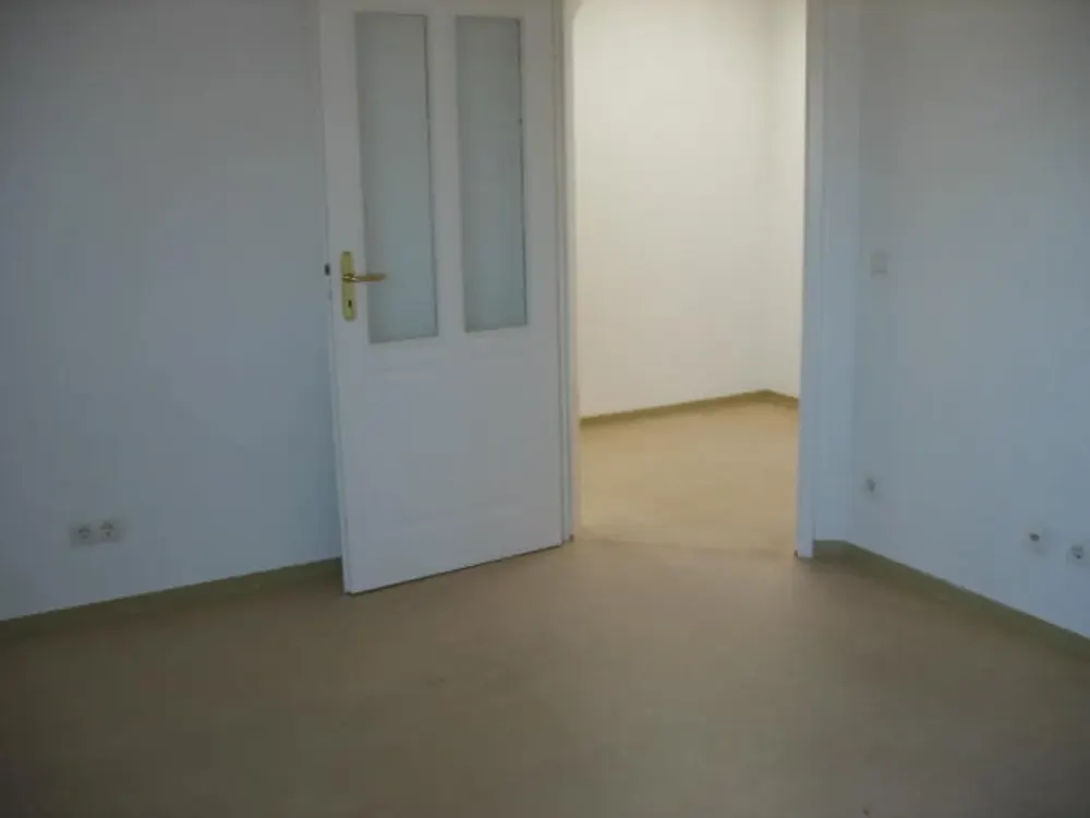 Freie 2 Zimmerwhg. im DG mit Loggia, Aufzug in Connewitz, behindertengerecht..