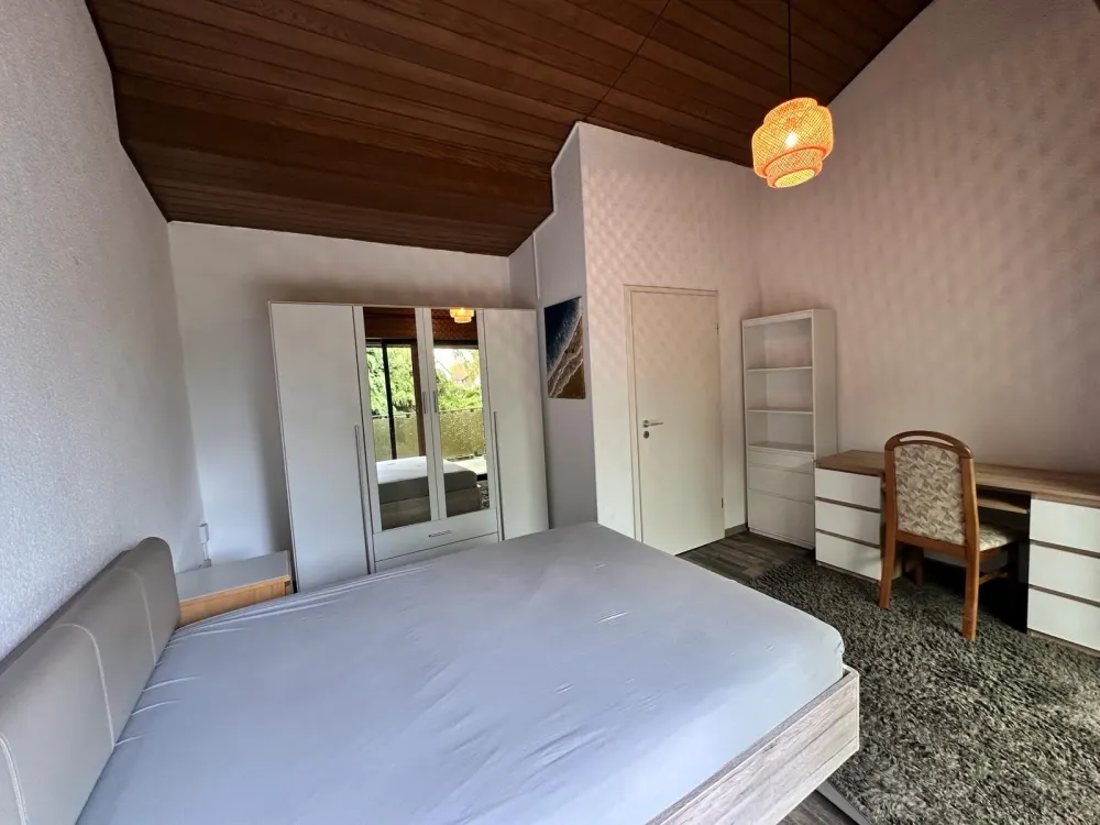 1Zimmer Wohnung möbliert in 2er-WG in Garbsen mit Balkon
