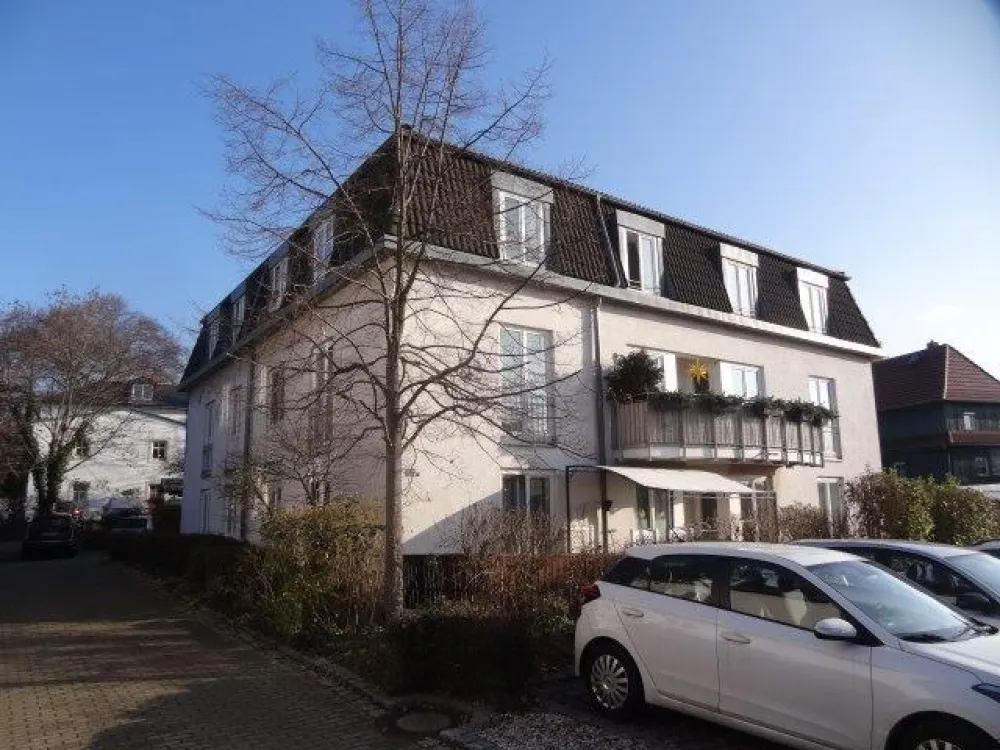 2-Zimmer-Wohnung mit EBK in Radebeul-Ost