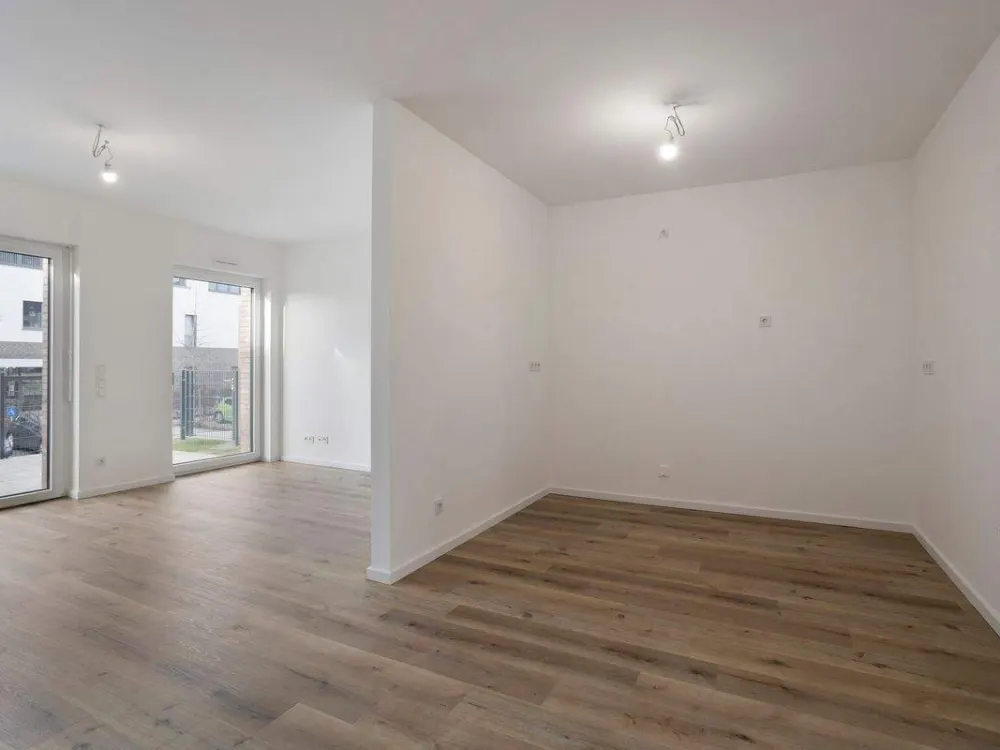 Fast wie eine Doppelhaushälfte! Neubauwohnung in attraktiver Lage!
