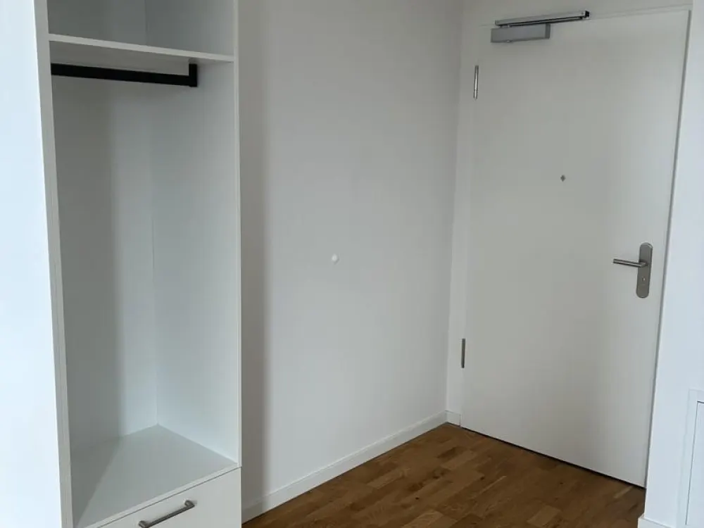Möbliertes Komfort-Studio in Neubau nahe S-Bahnhof Springpfuhl mit Balkon o. Dachterrasse