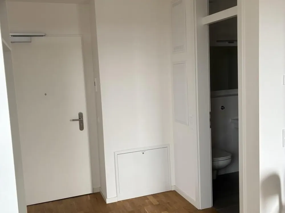 Möbliertes Komfort-Studio in Neubau nahe S-Bahnhof Springpfuhl mit Balkon o. Dachterrasse