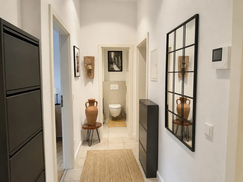 2- Zimmer Terrassen Altbauwohnung in Pempelfort