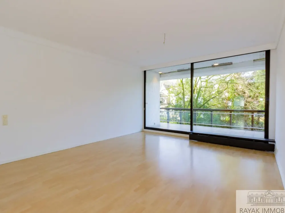Exklusive Stadtwohnung mit großem Sonnenbalkon in Benrath zur Miete/Rayak Immobilien, Ihr Makler fü