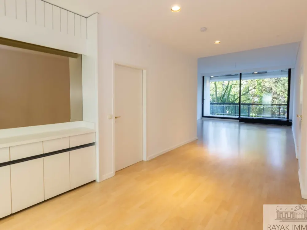Exklusive Stadtwohnung mit großem Sonnenbalkon in Benrath zur Miete/Rayak Immobilien, Ihr Makler fü