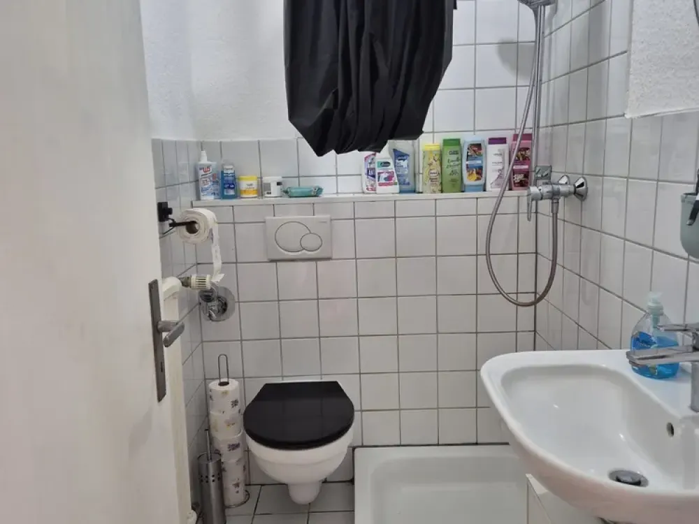 Helle 45 m2 Dachgeschosswohnung in Saarbrücken - Nähe DFG