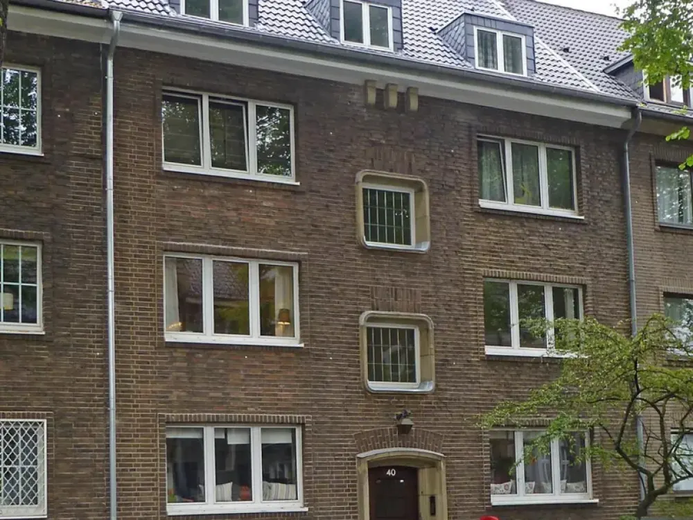 Helle 2 Zimmer Wohnung mit Nähe zum Rhein in Düsseldorf- Oberkassel