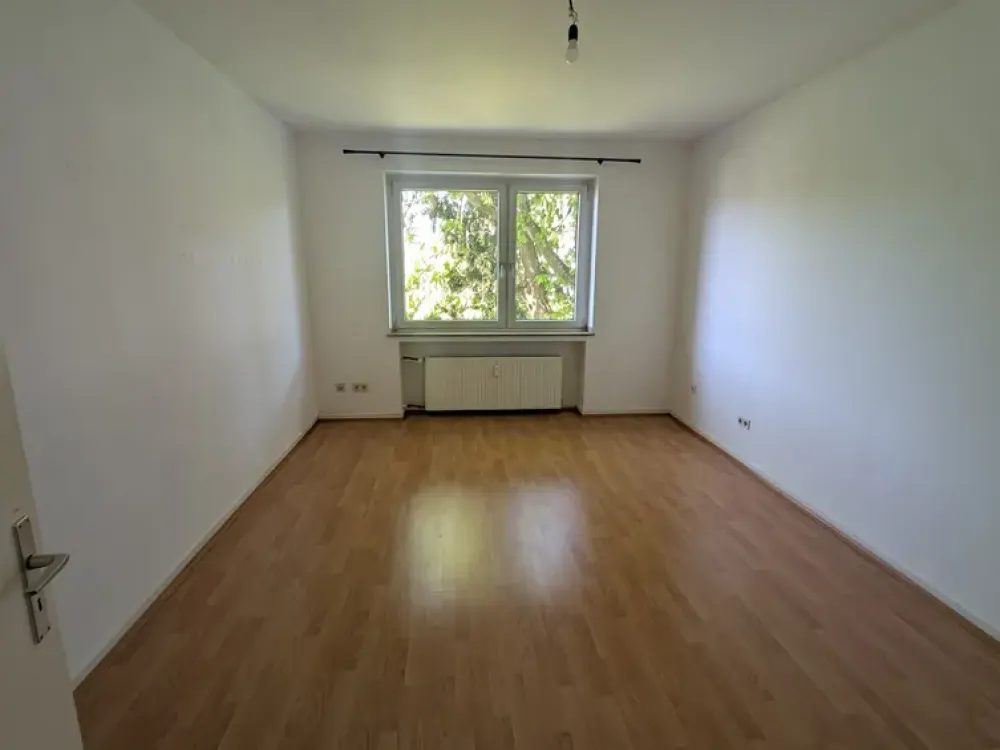 Helle 2 Zimmer Wohnung mit Nähe zum Rhein in Düsseldorf- Oberkassel