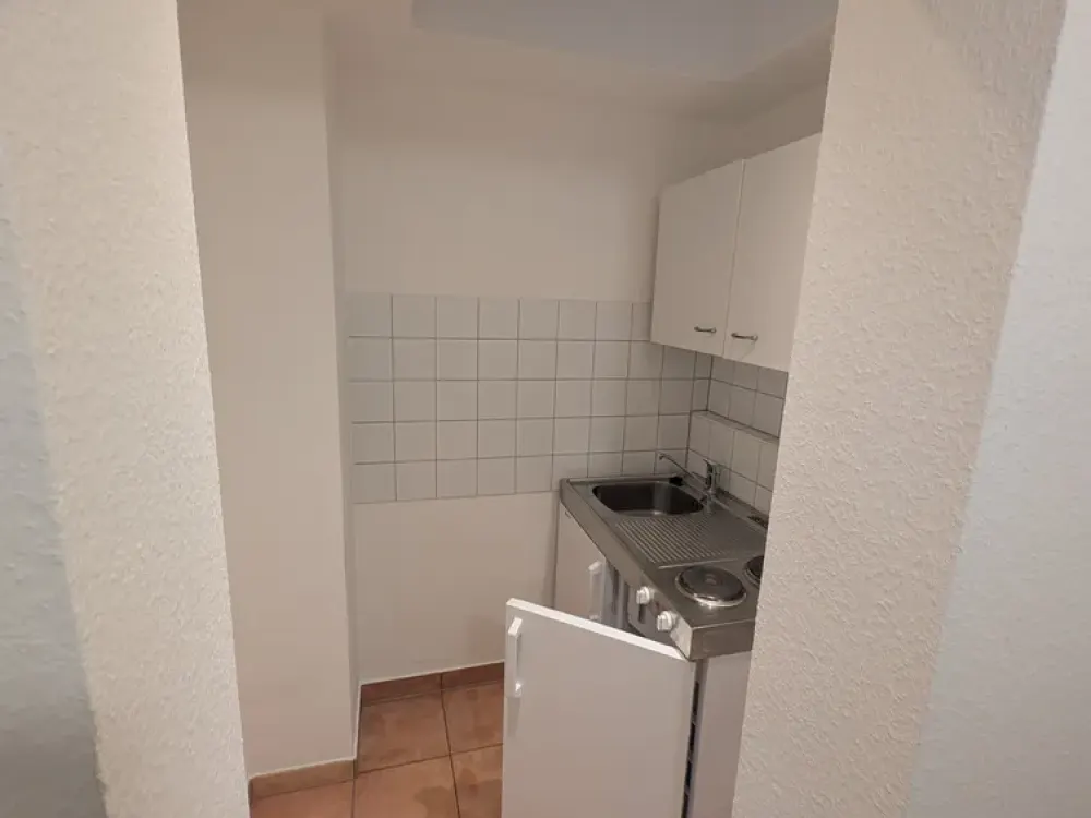 Helle 2 Zimmer Wohnung mit Nähe zum Rhein in Düsseldorf- Oberkassel