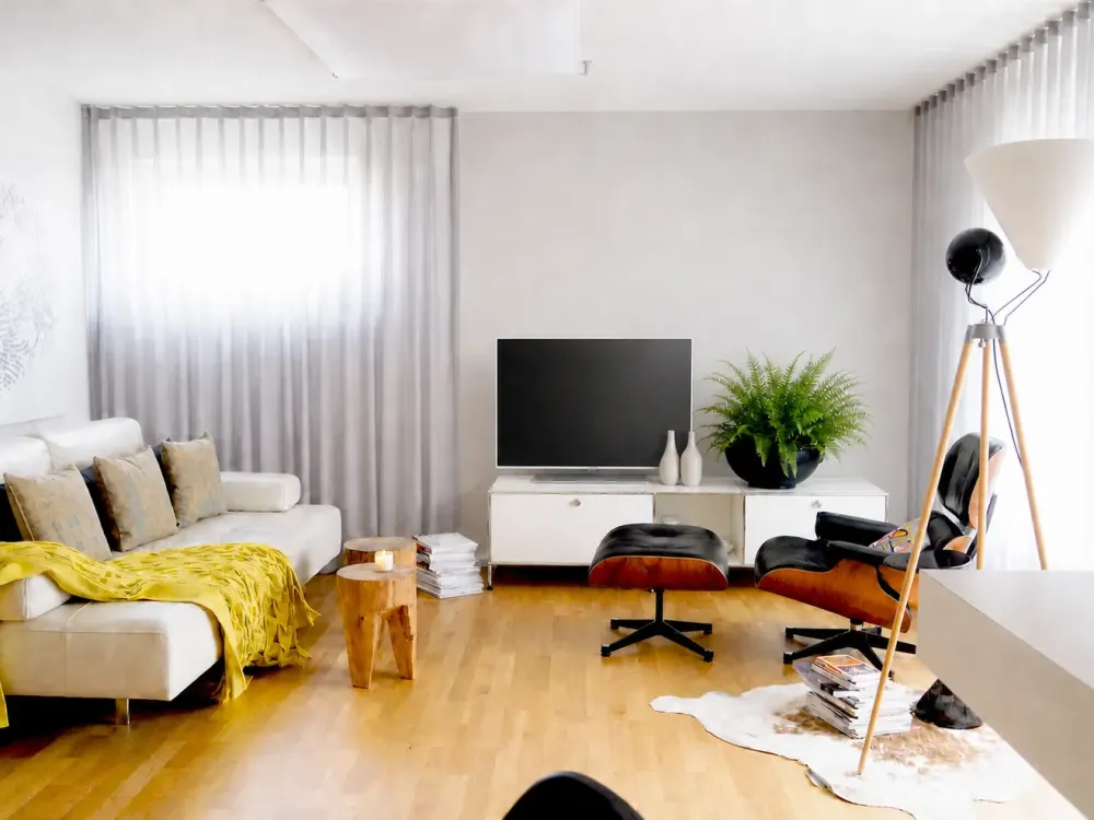 Stilvolle 2-Zimmer-Wohnung mit großer Dachloggia und Weitblick in Fürth