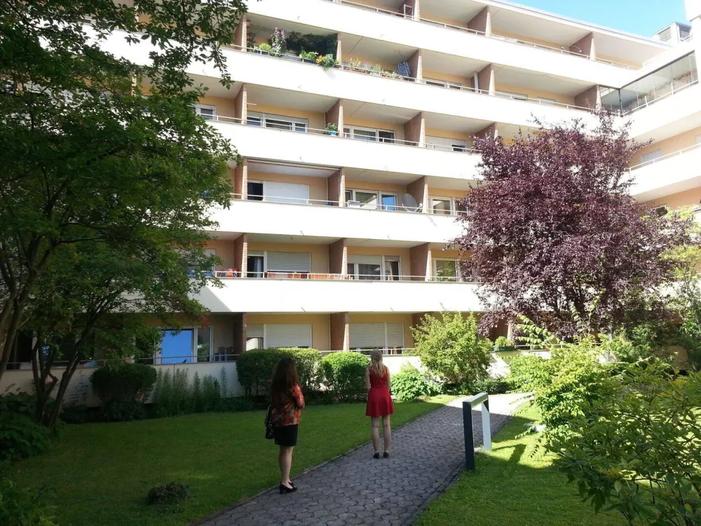 Möblierte 1-Zimmer-Wohnung München-Pasing mit Süd-Loggia