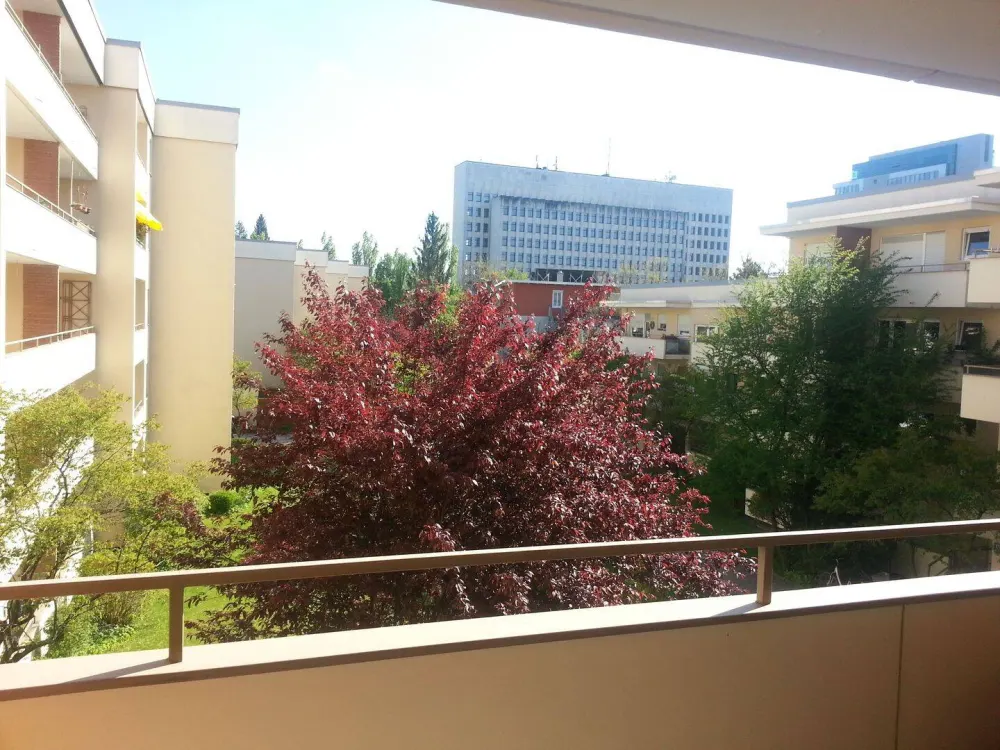 Möblierte 1-Zimmer-Wohnung München-Pasing mit Süd-Loggia