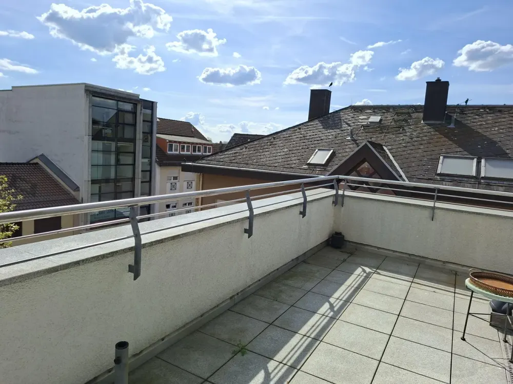 Sunny Attic Apartment with Terrace