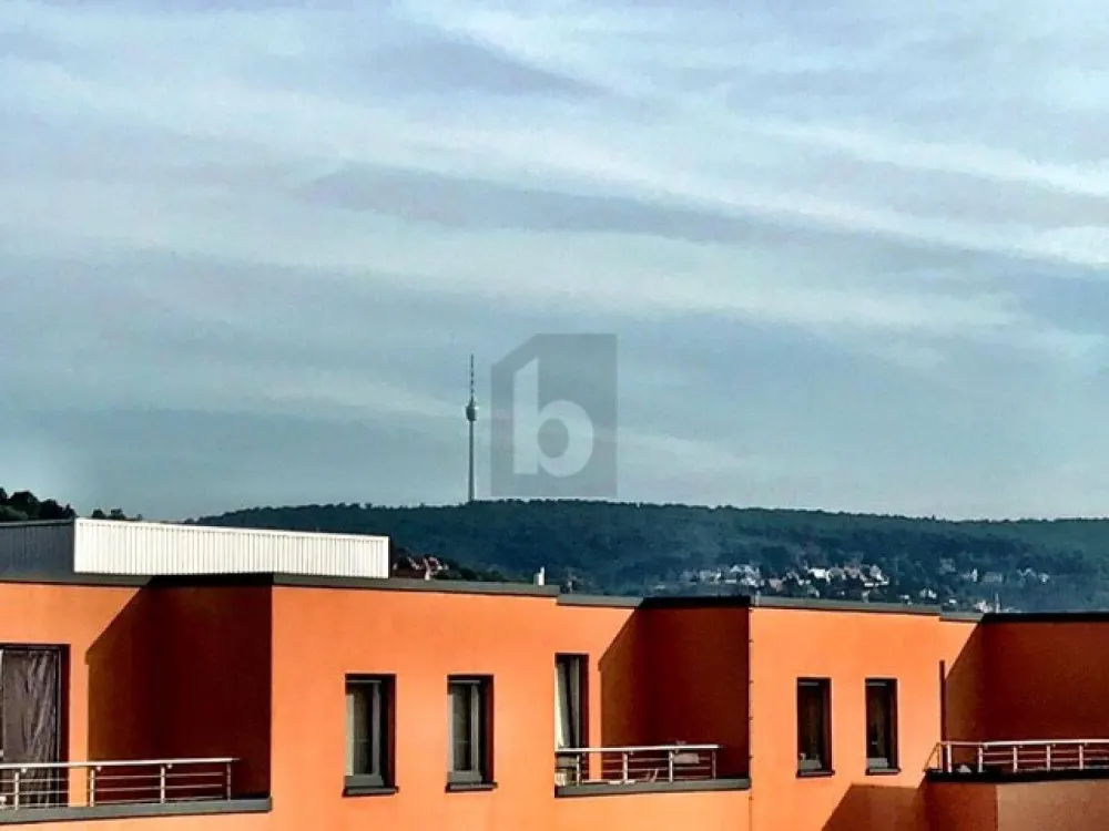 مضيء ومجهز بالكامل مع 3 شرفات