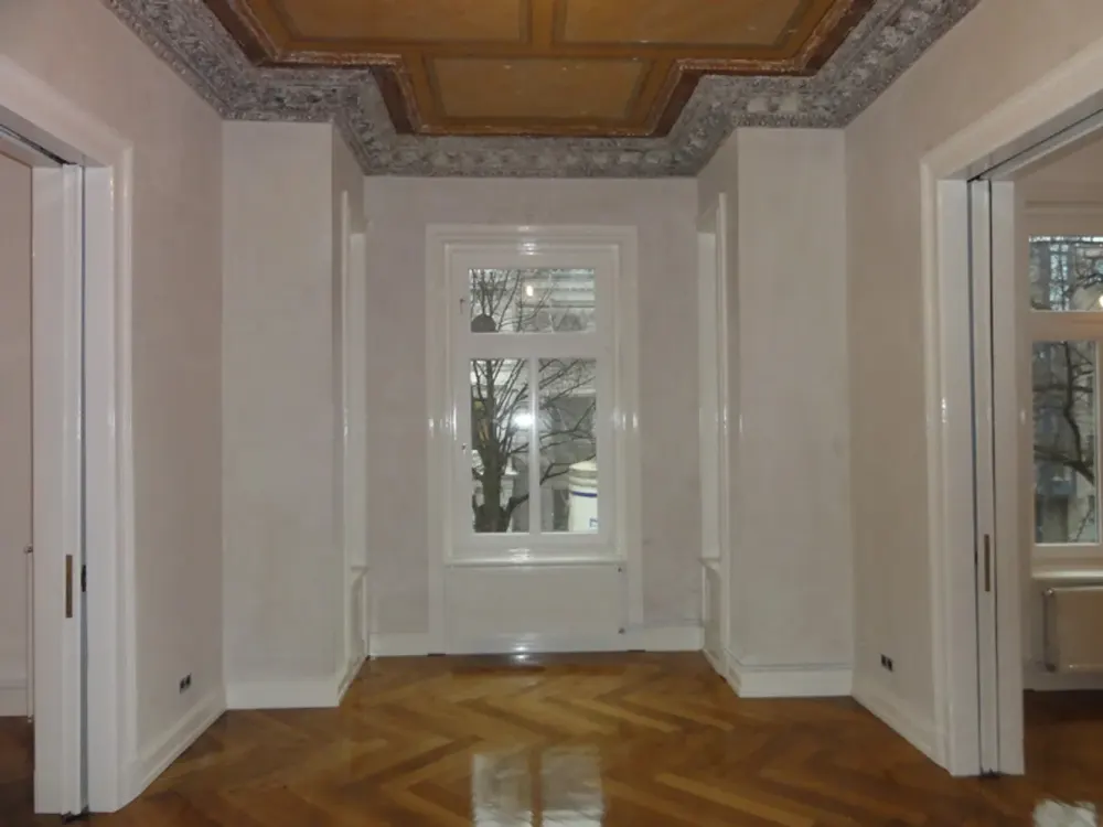 Wohnen, wo andere spazieren gehen! Einzigartige 6,5 Zimmer Gründerzeitwohnung