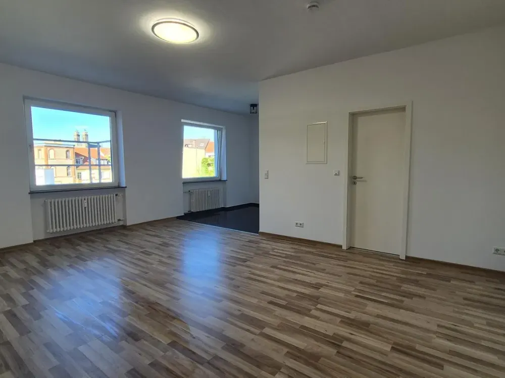 Frisch renoviertes Single-Appartement in direkter Innenstadtlage von Saarbrücken