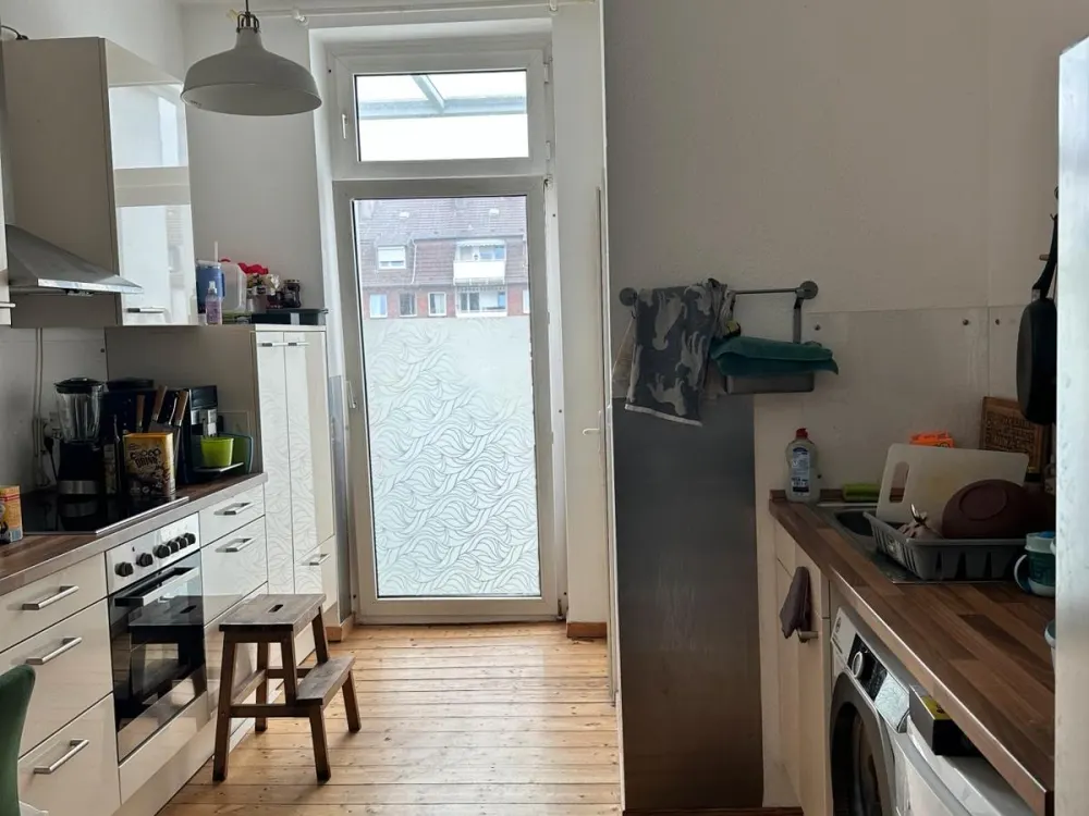 Schöne 2 Zimmer Altbauwohnung im Herzen des Saarlandstraßenvierte