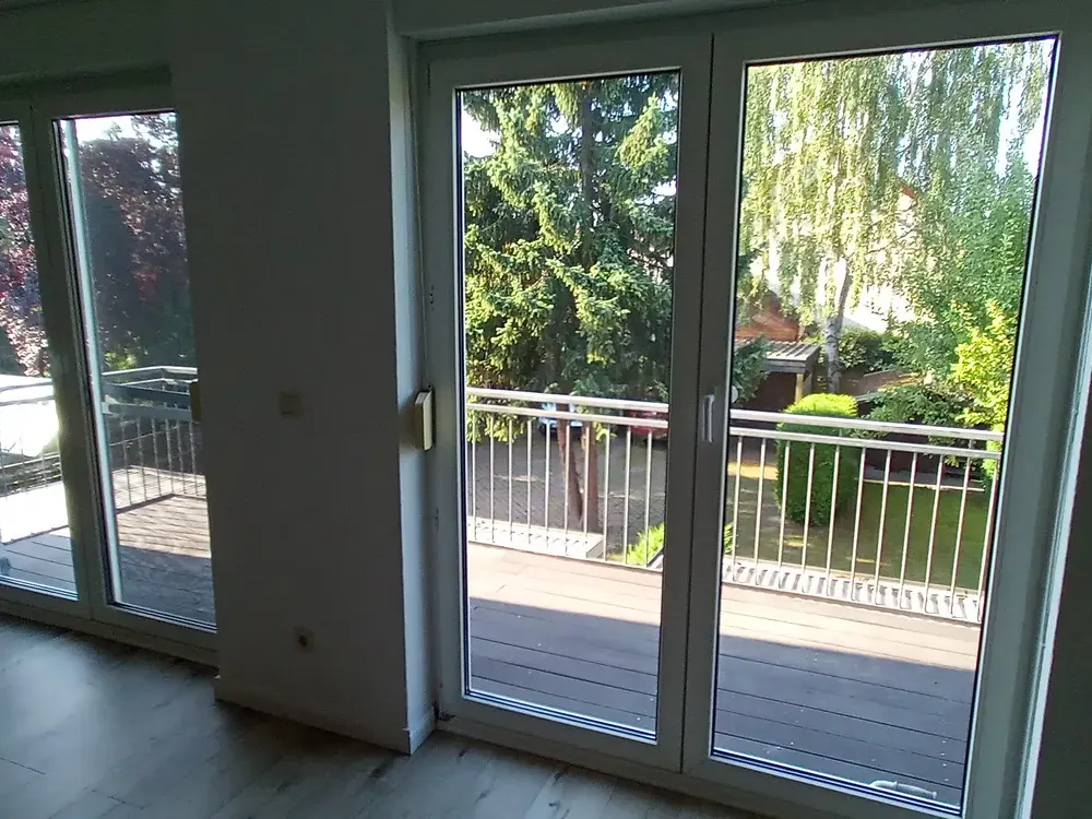 Individuell - viel Platz mit großem Balkon 5-Zimmer-Wohnung in Schildow