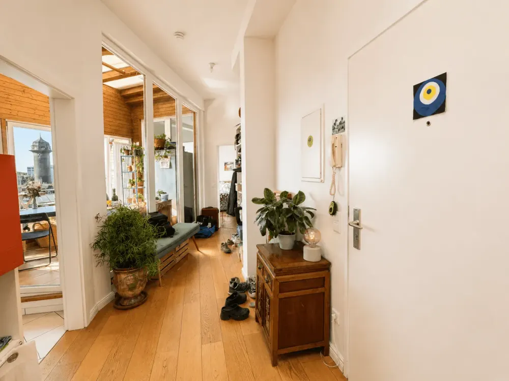 WAS!? 5 Zimmer in F’hain, Wintergarten, 2 Balkone, unbefristet!