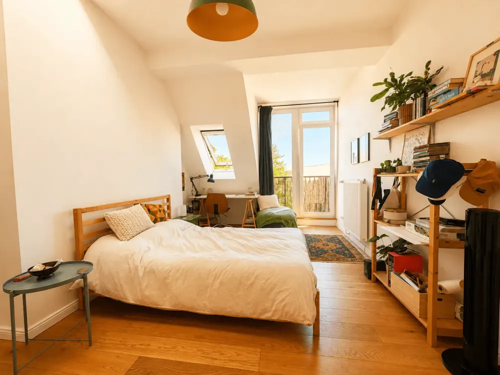 WAS!? 5 Zimmer in F’hain, Wintergarten, 2 Balkone, unbefristet!