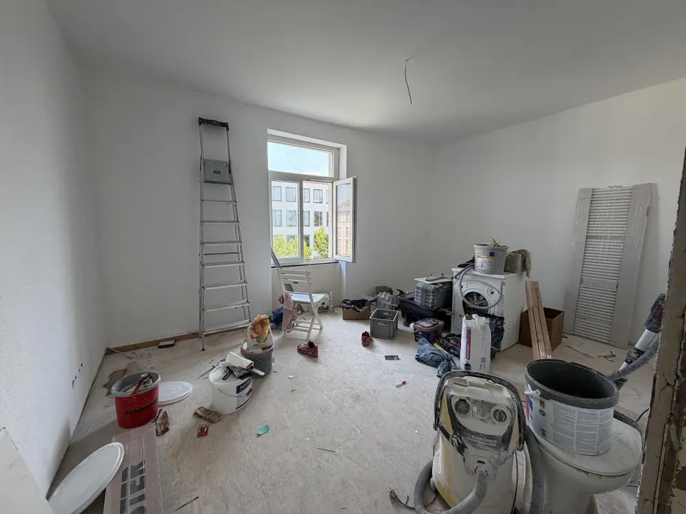*Erstbezug* Kernsanierte 3-Zimmer Altbau Wohnung mitten im Nordend mit EBK und Skylineblick