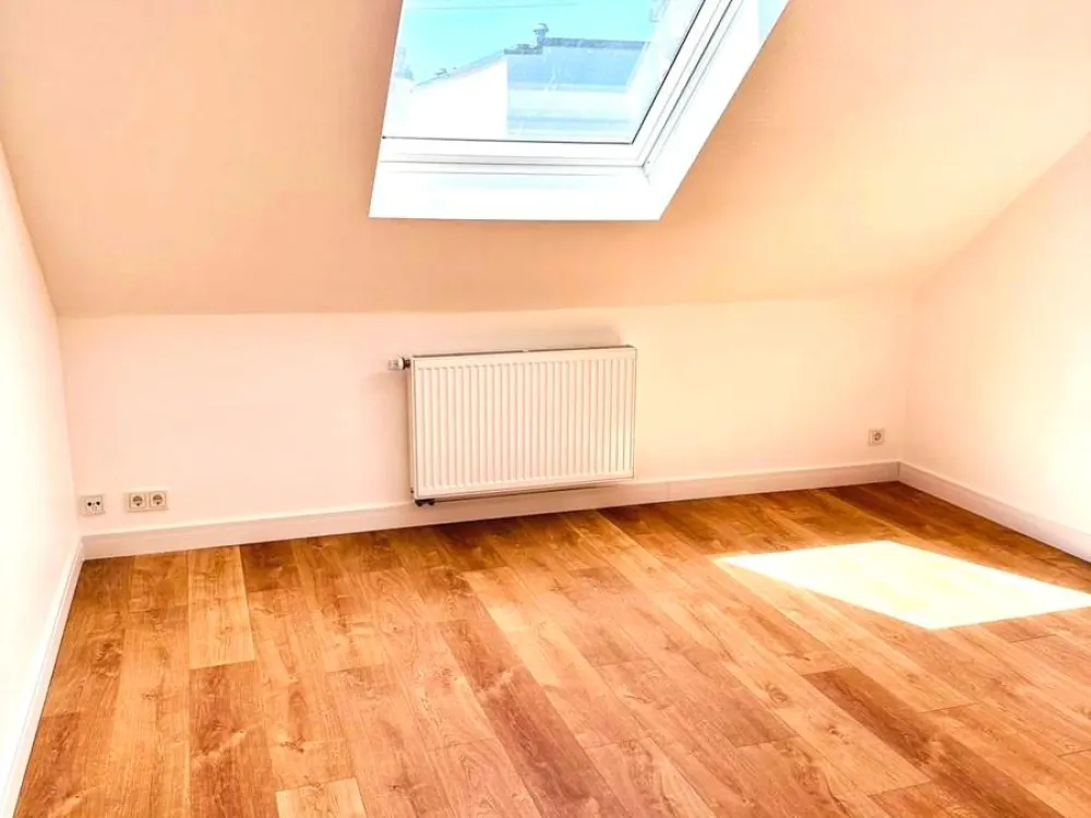 Exclusive Attic Apartment Saarbrücken at Landwehrplatz