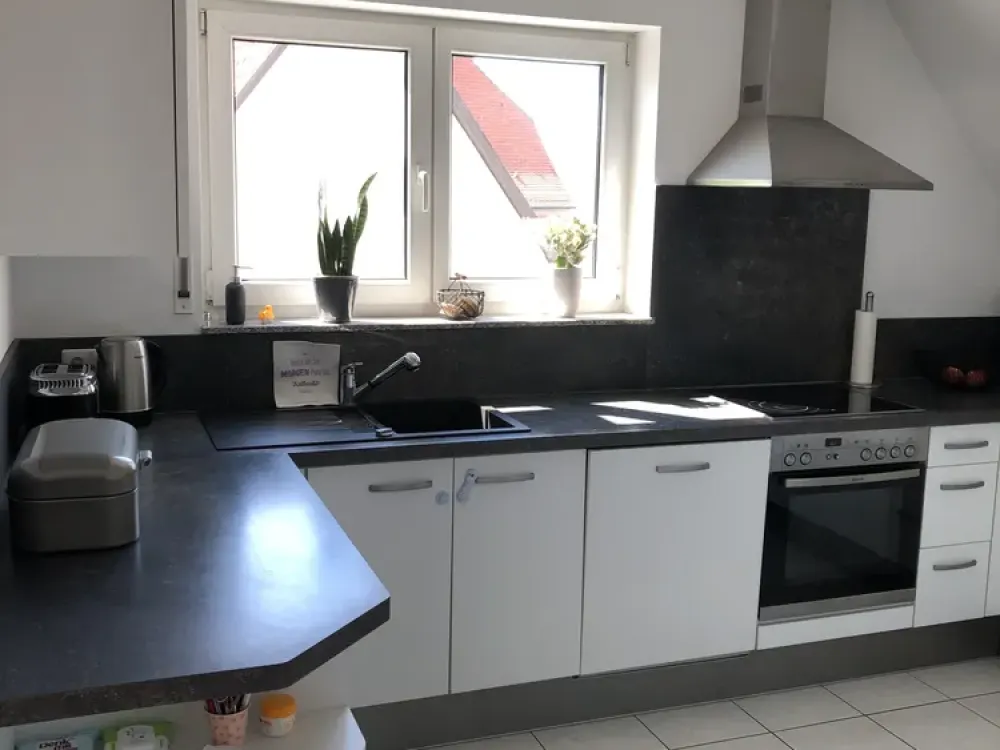Bright 4-Room Attic Maisonette Apartment with Roof Loggia