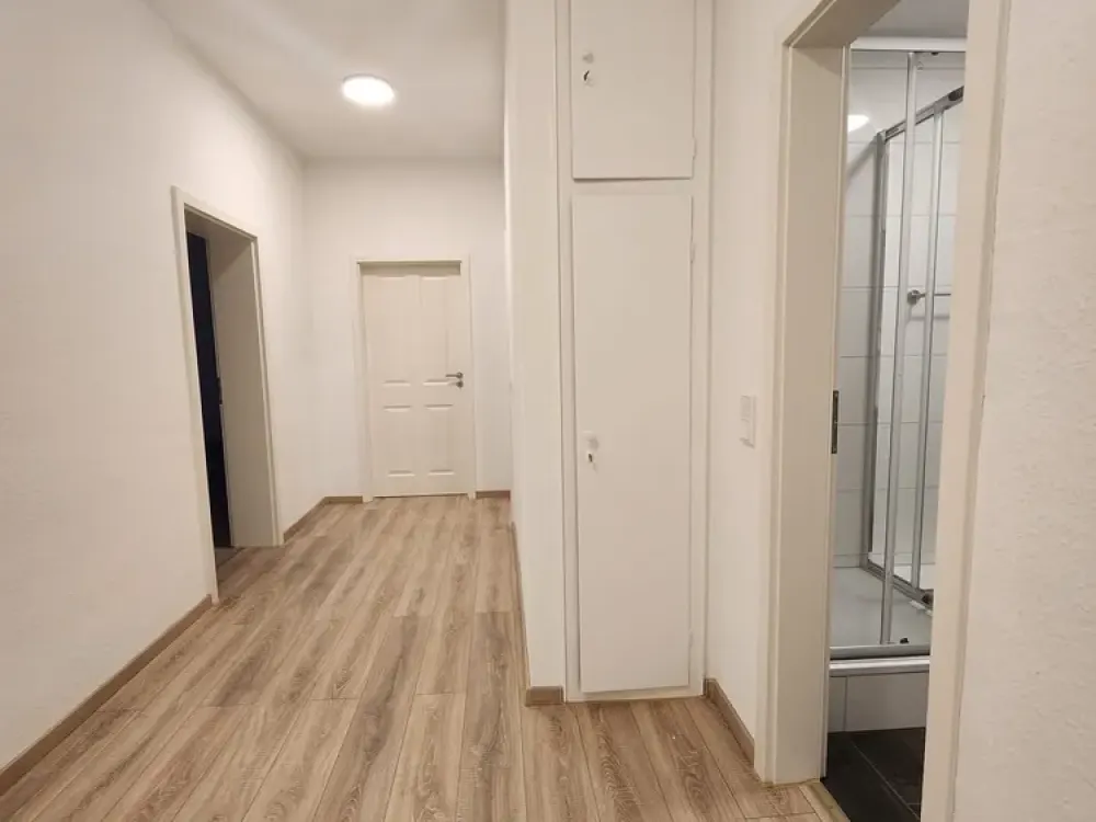 Modernisierte 3-Zimmer-Wohnung mit zwei Balkonen, neuem Bad und hochwertiger Ausstattung