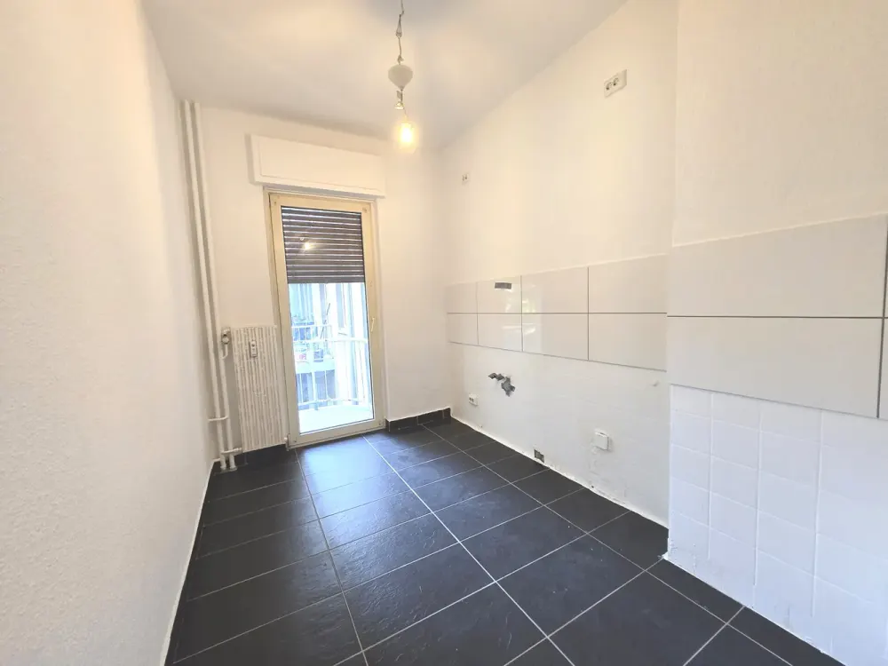 Modernisierte 3-Zimmer-Wohnung mit zwei Balkonen, neuem Bad und hochwertiger Ausstattung