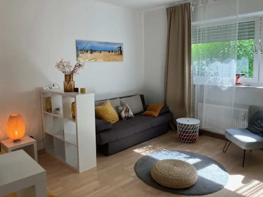 Möbliertes Wohnen mitten in Frankfurt von Privat