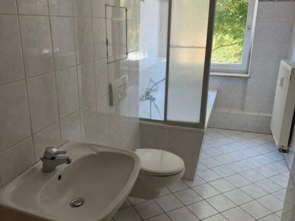 Spacious 2-Room Apartment for Rent from October