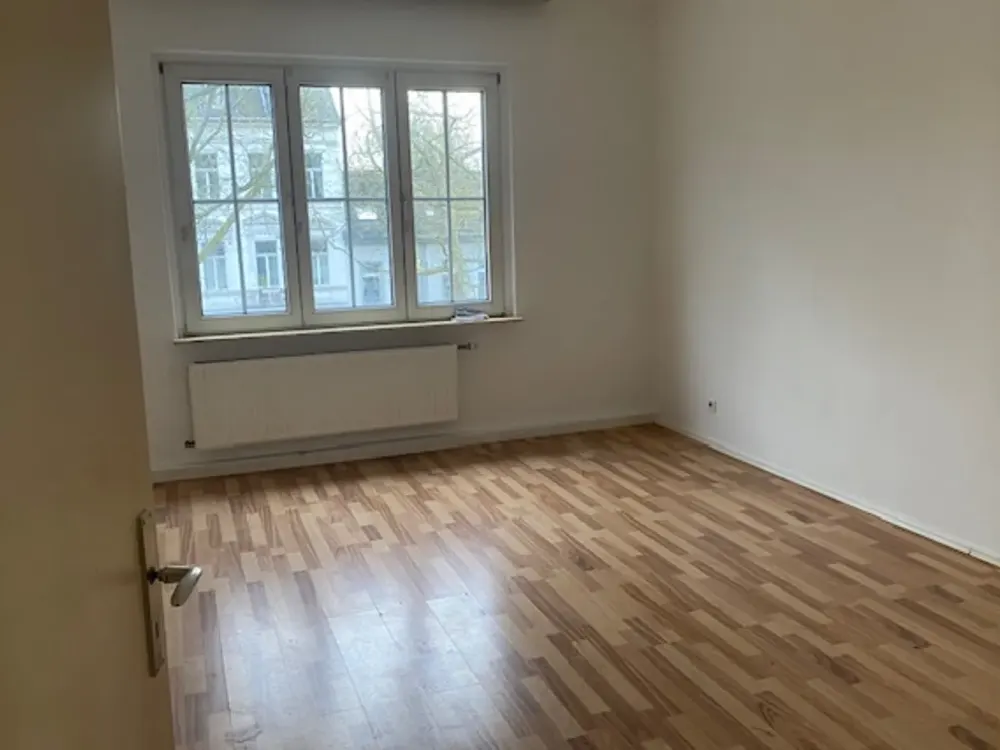 Gemütliche 2-Zimmer-Wohnung am Westwall 165