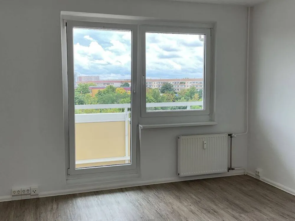 Beautiful 3-Room Apartment for Couples or a Small Family