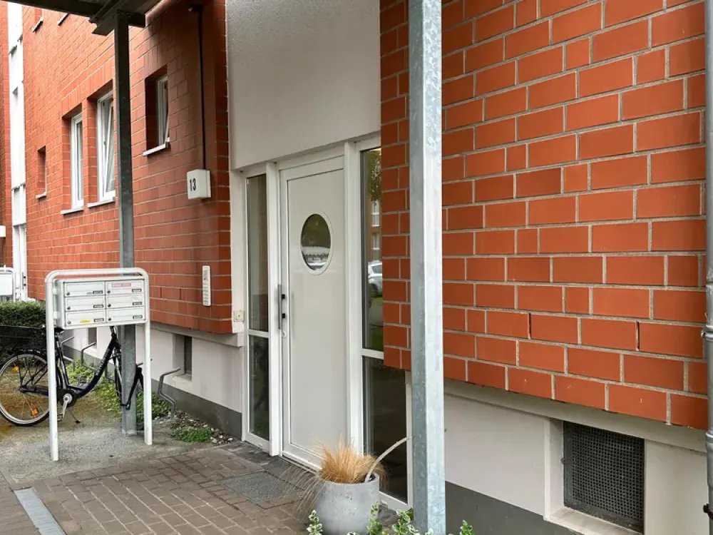 3-Room Apartment in Rostock Lichtenhagen