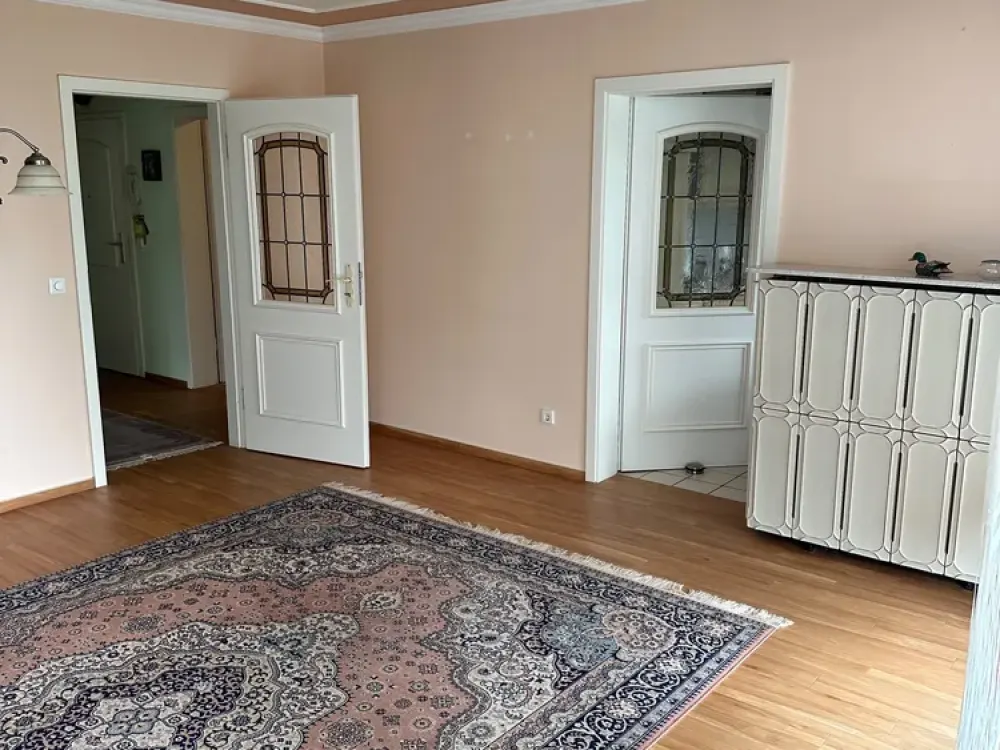 3-Room Apartment in Rostock Lichtenhagen