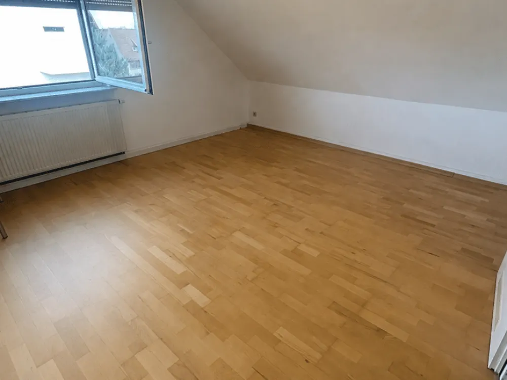 2 Zimmer ab sofort in guter Lage!