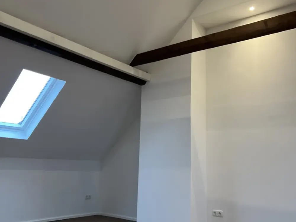 Erstbezug nach Sanierung: 5-Zimmer Maisionette -Wohnung in bevorzugter Wohnlage Hannover/ Oststadt