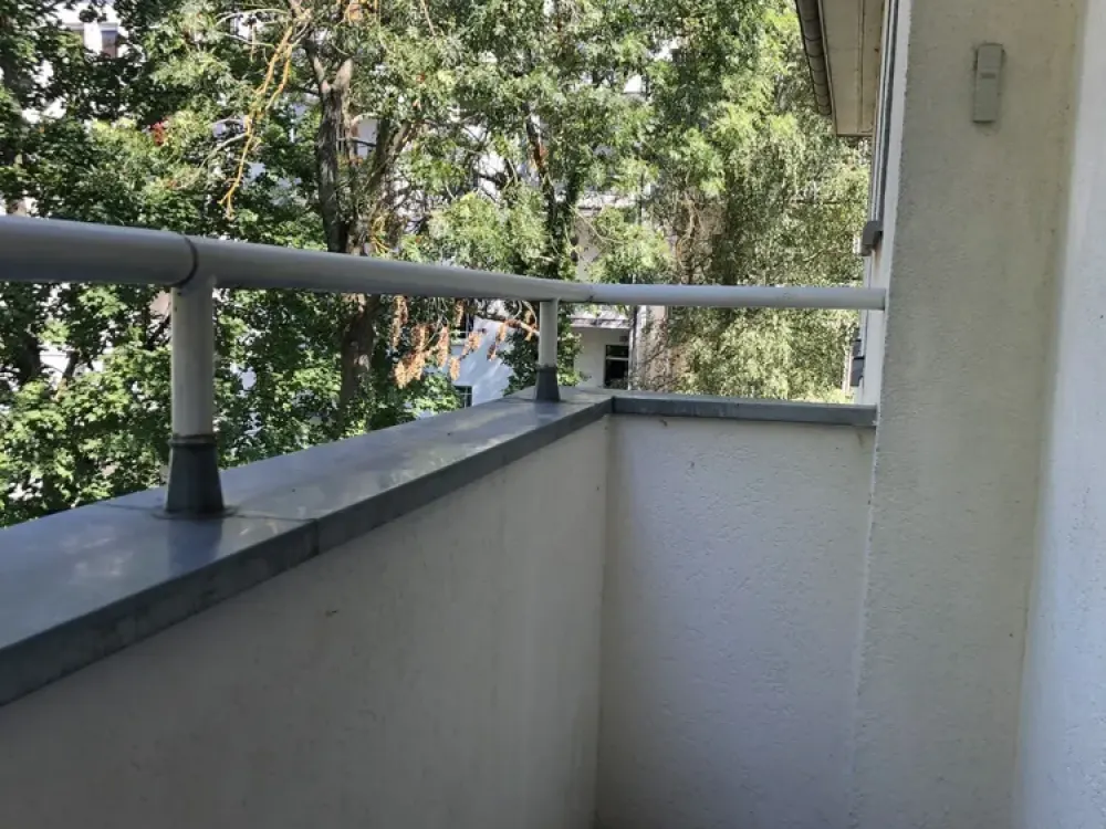 Geräumige 5 Zimmer Altbauwohnung mit Charme- Könneritzstr. 112 / WE 54
