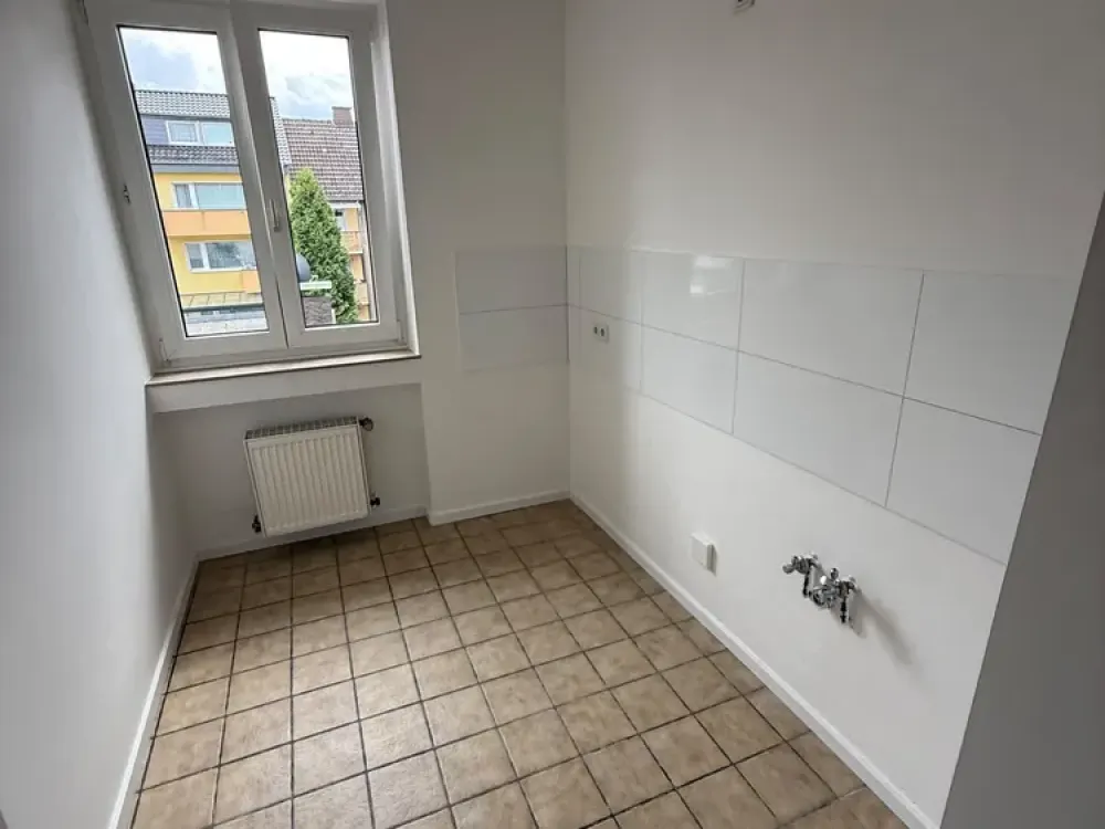 Erstbezug nach Sanierung - WG- geeignete 2-Zimmerwohnung