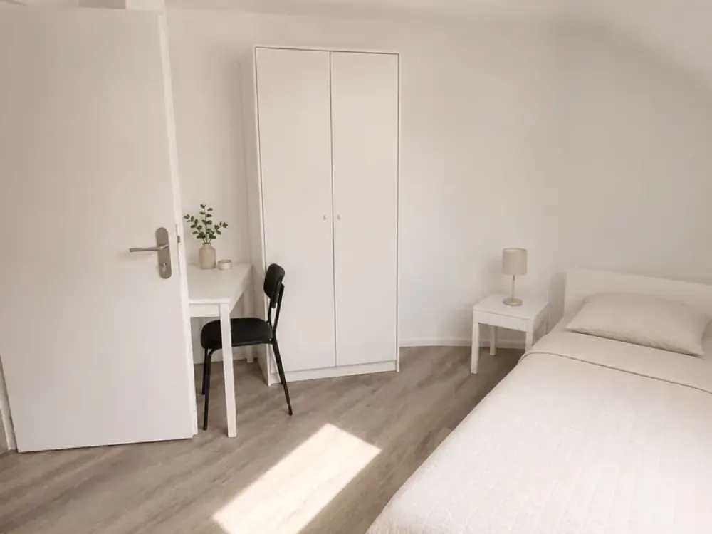 Wunderschönes Shared Apartment Mitten in Stuttgart