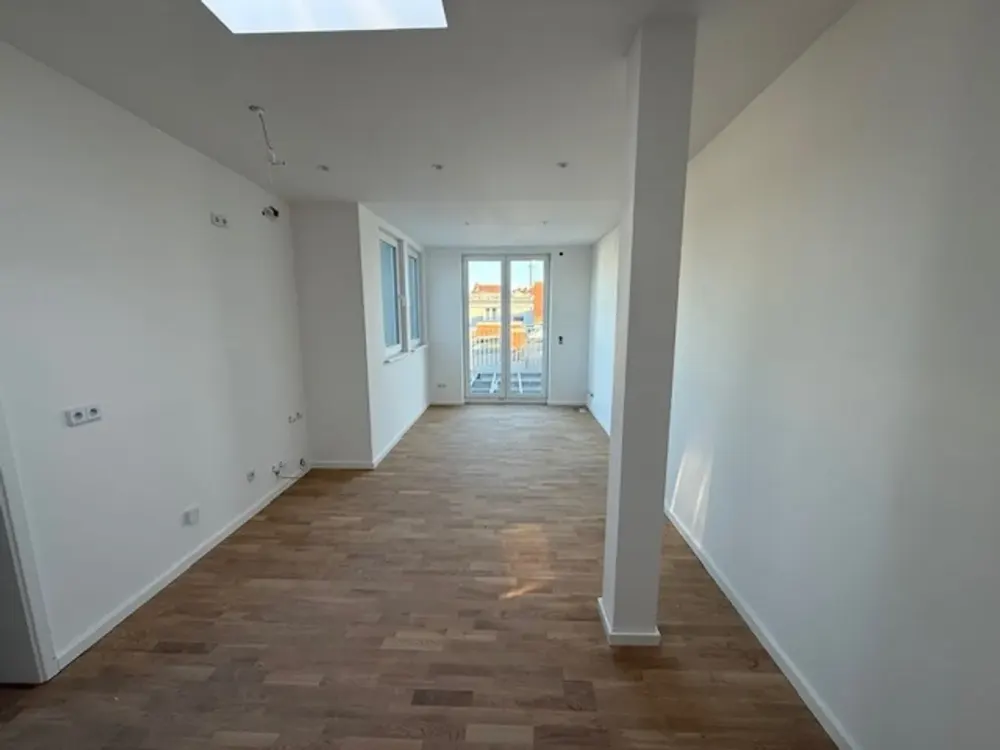 Modern & frisch saniert, Erstbezug in der Gotenstraße in Schöneberg!